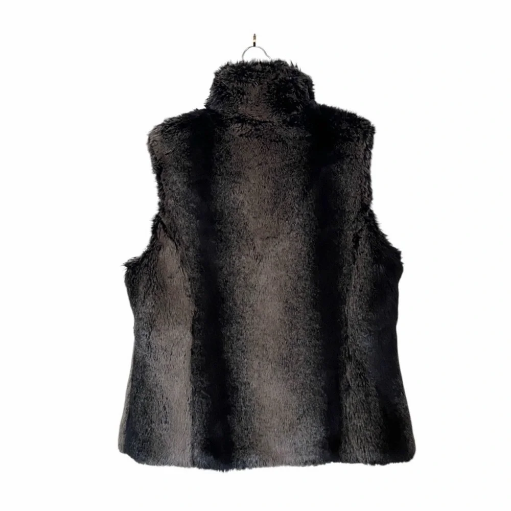Cozy Faux Fur Vest Women’s Black Brown Gray Sleeveless Zip Front Size Large